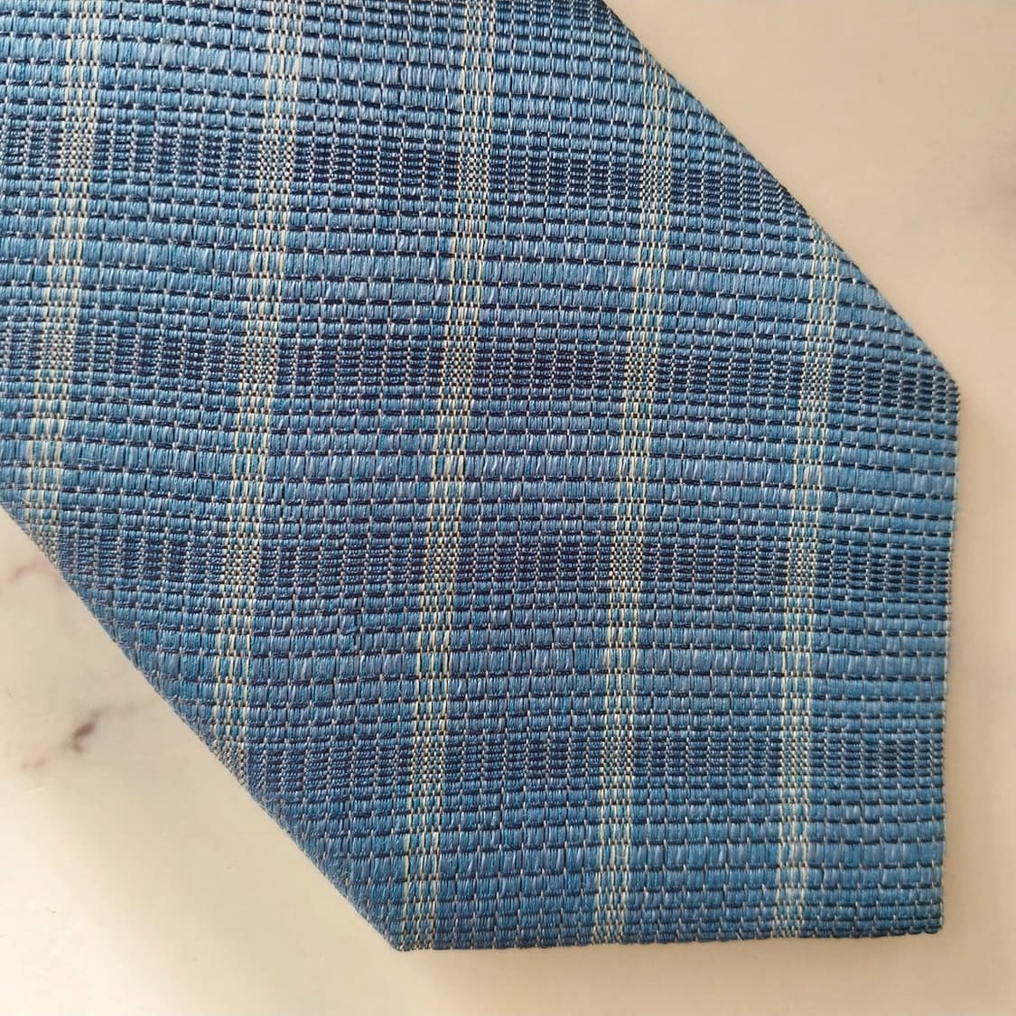 에스 티 듀퐁 실크 블루 체크 텍스처 넥타이 8cm A+등급 K1551
 상품이미지9