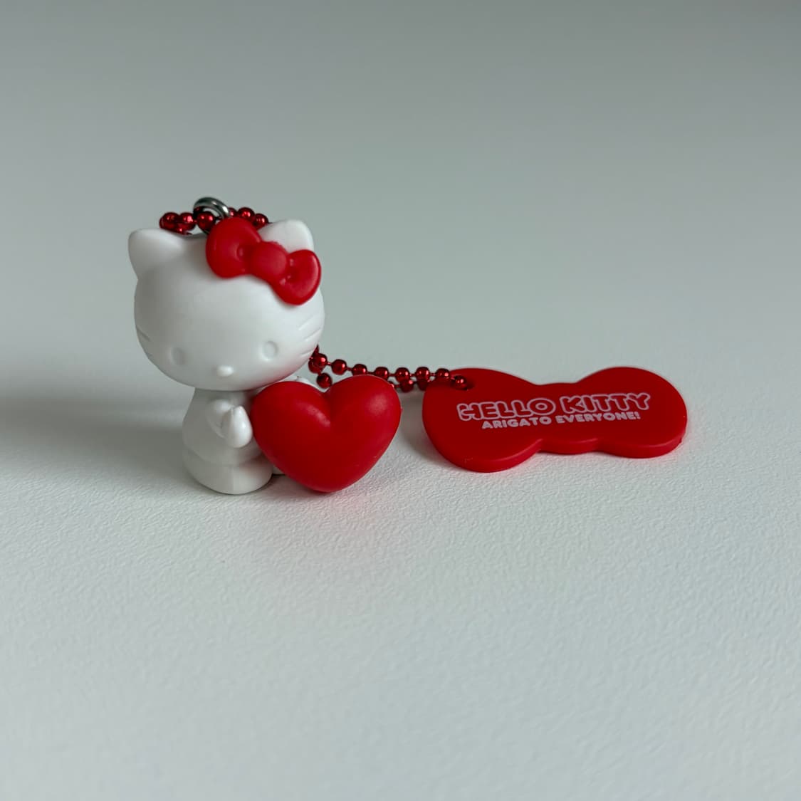 헬로키티 40주년 가챠 키링 상품이미지1