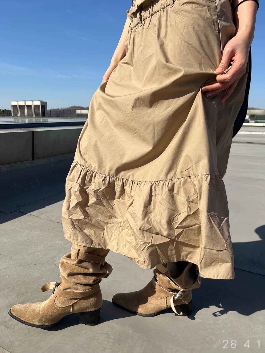 Sand Tiered Cargo 샌드 롱스커트 상품이미지1