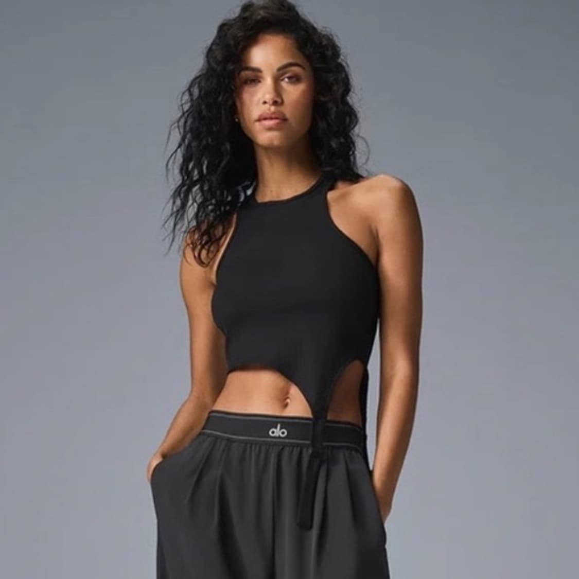 알로 탱크 Alo Ribbed Revelation Tank 블랙 S 상품이미지2
