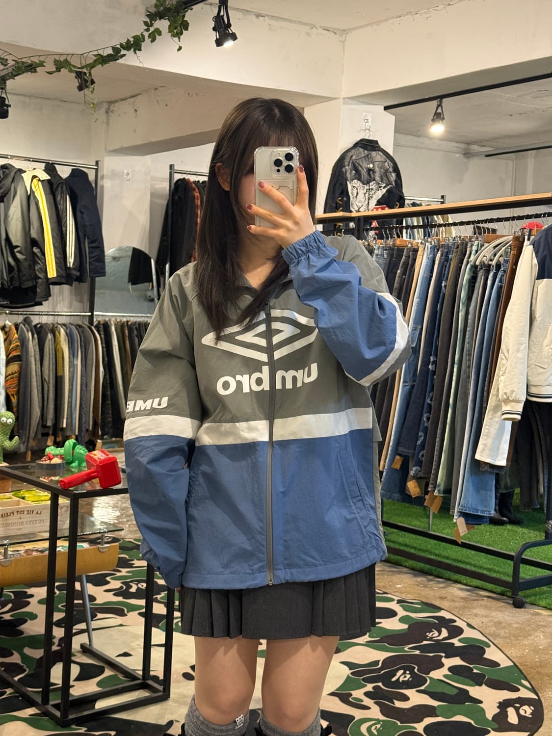 엄브로 빅로고 시그니처 바람막이 상품이미지1