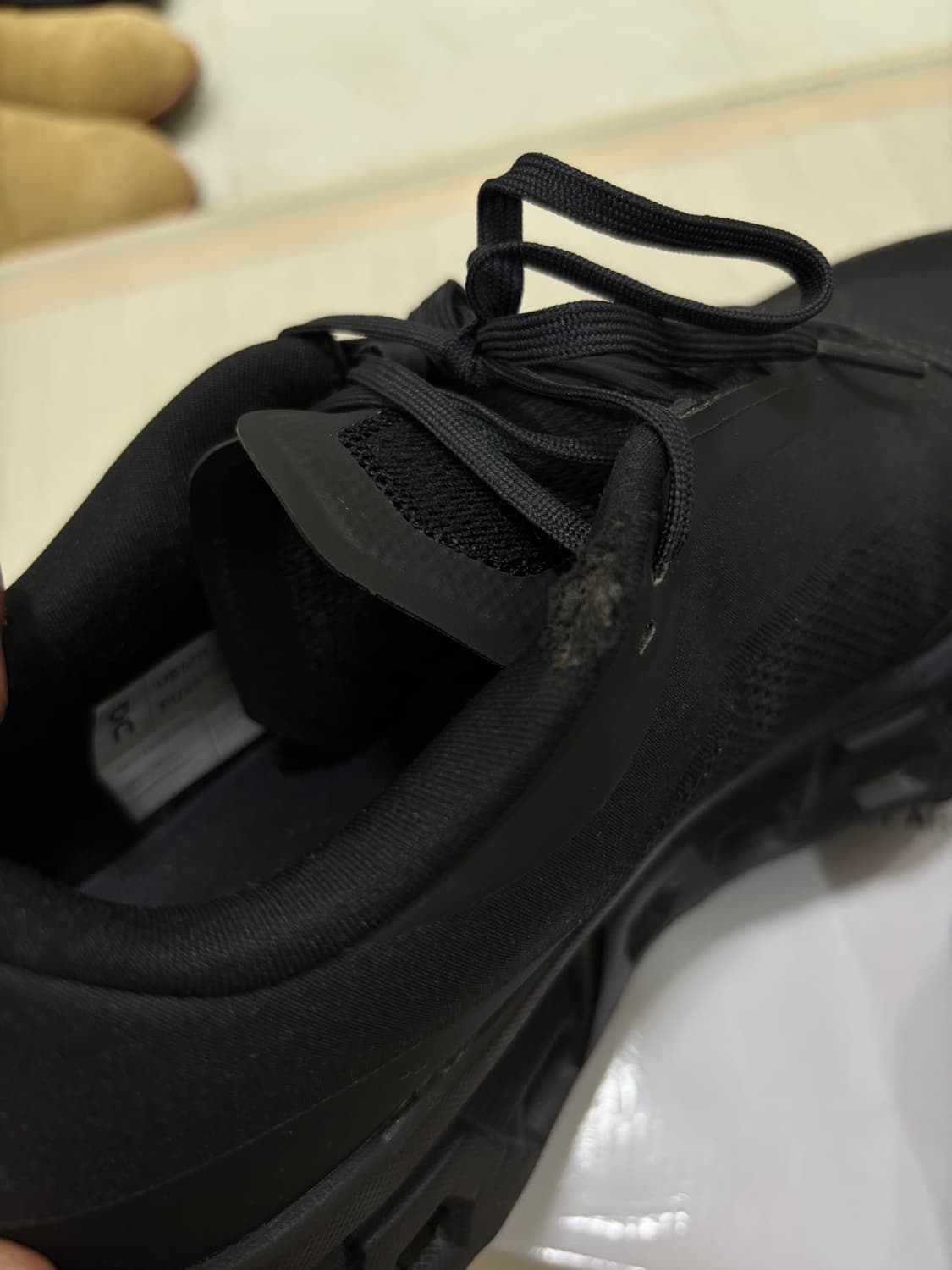 [290]온러닝 파프 클라우드몬스터2 블랙 마그넷 판매합니다. 상품이미지8