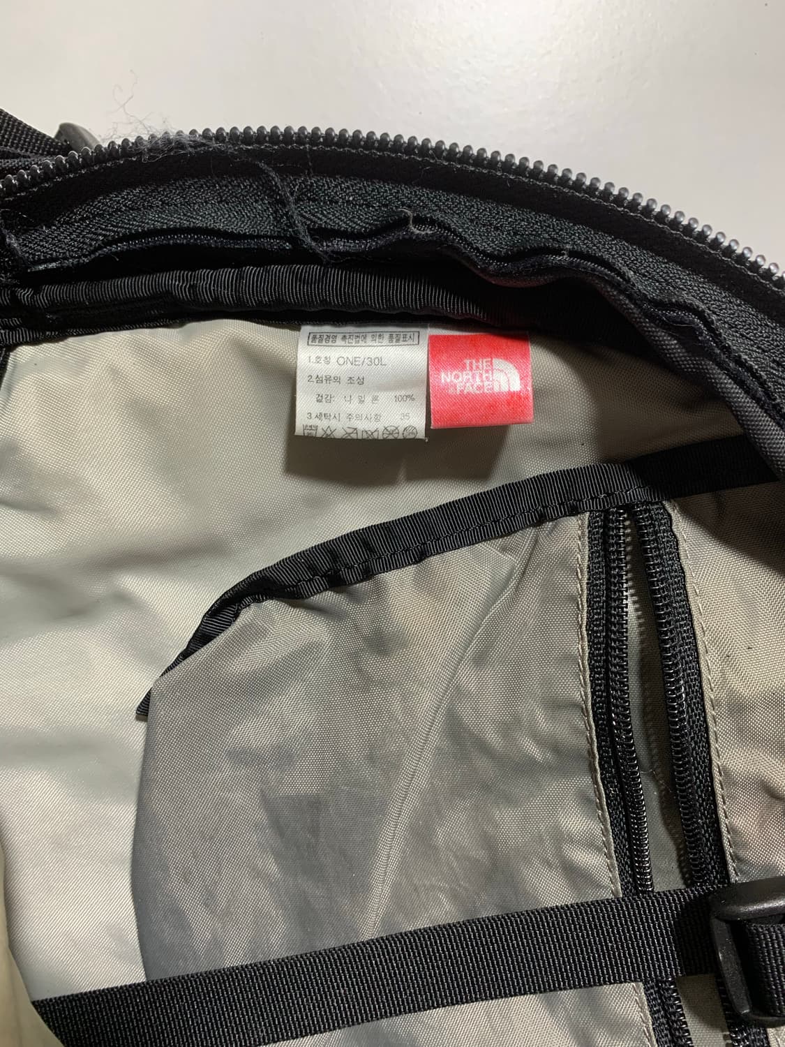 노스페이스 보레알리스 백팩 블랙 상품이미지3