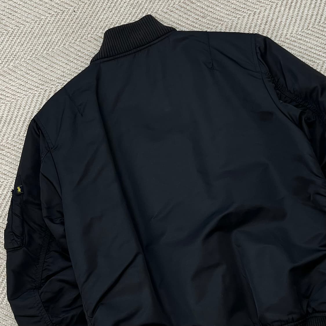 알파인더스트리 블랙 ma1 r3015 상품이미지5