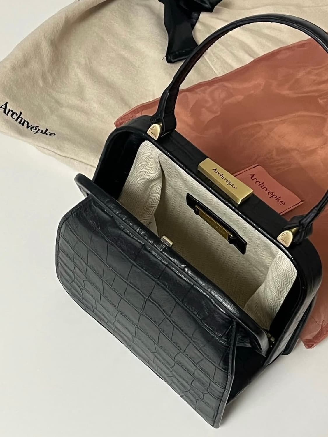 아카이브앱크 이터널 디어 백 블랙 상품이미지3