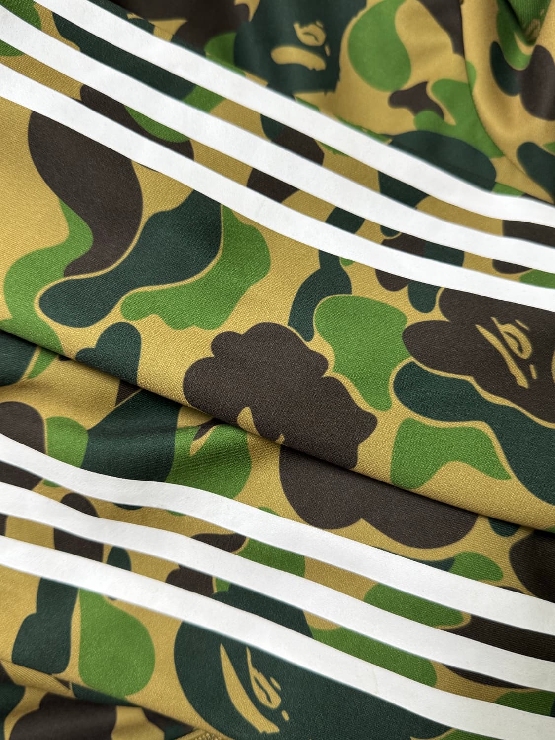 아디다스  베이프 BAPE 샤크 카모 후드집업 슈퍼볼 상품이미지3