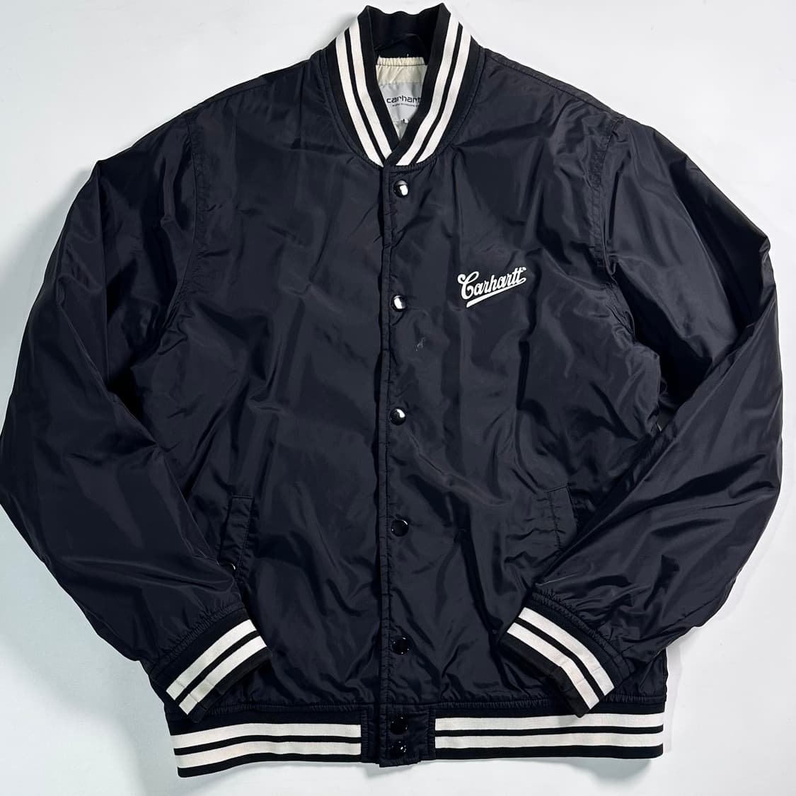 칼하트 블랙 스타디움 자켓 상품이미지1