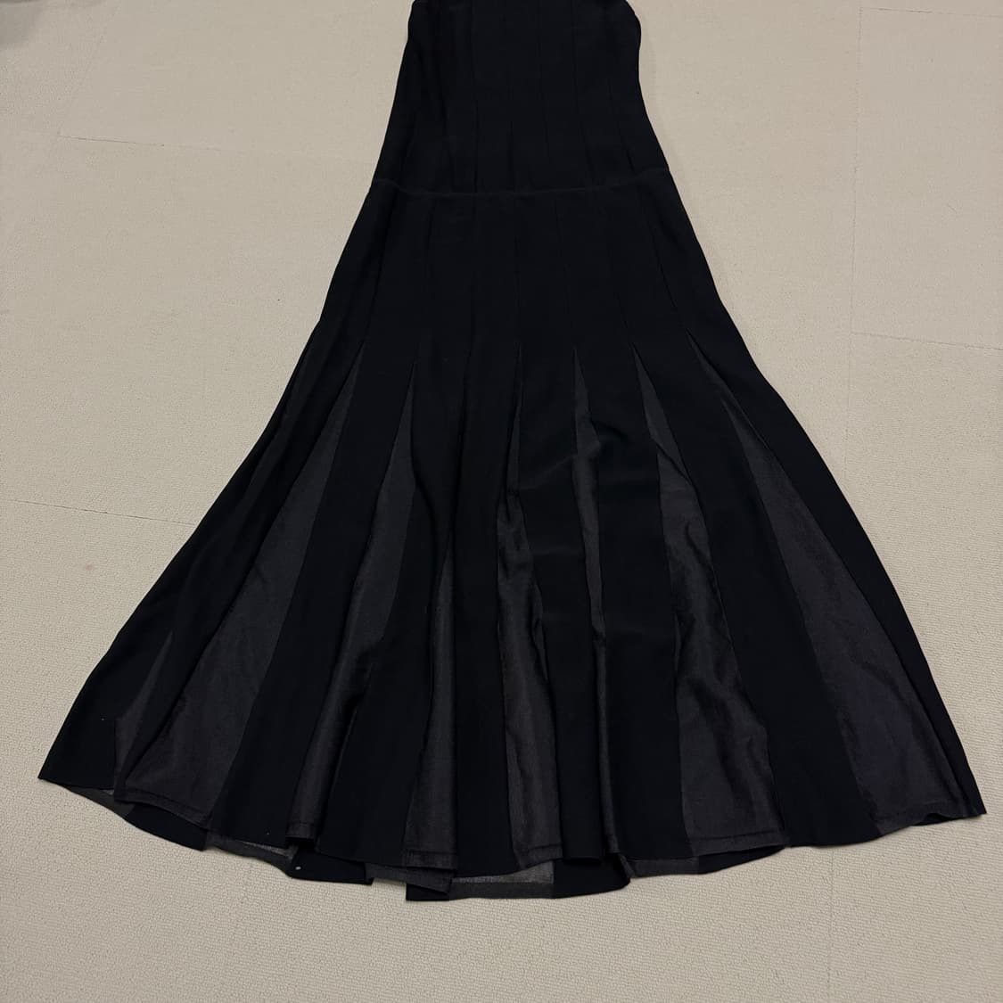 COS 블랙 시스루 롱드레스 상품이미지2