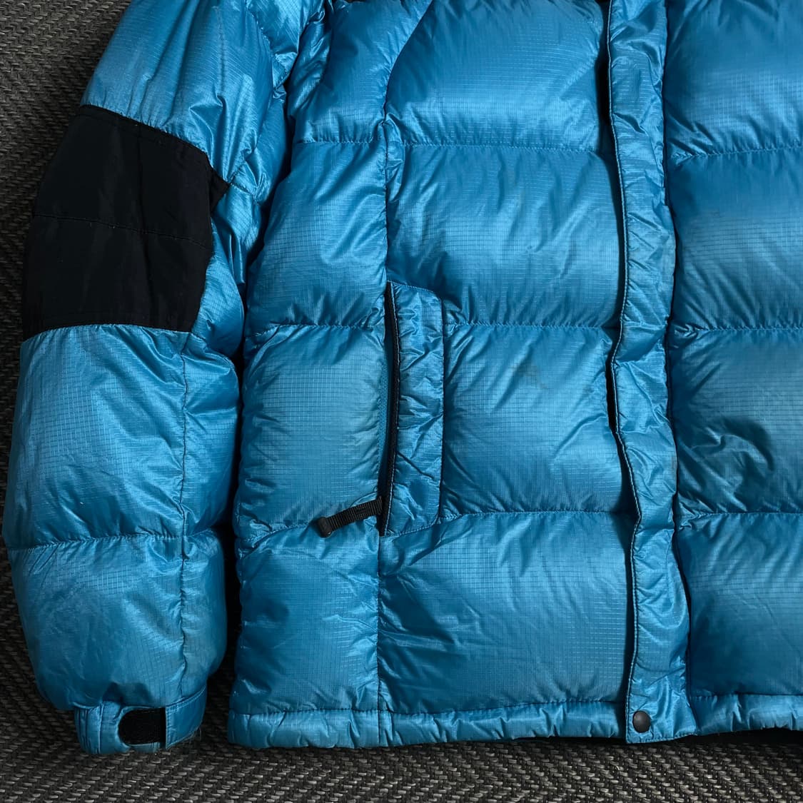 아디다스 하이킹 벌키 800 구스다운 푸퍼 패딩y 4814 상품이미지4