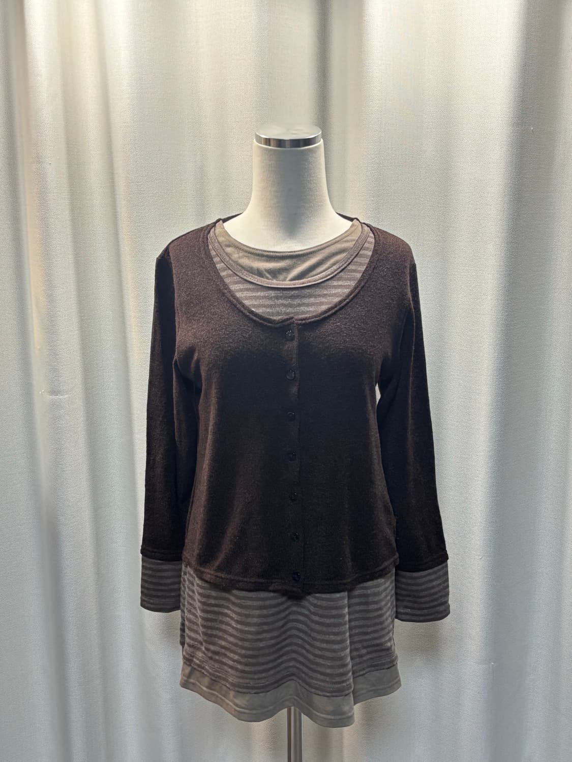 모리걸st 브라운 레이어드 긴팔 슬리브 티셔츠 상품이미지1