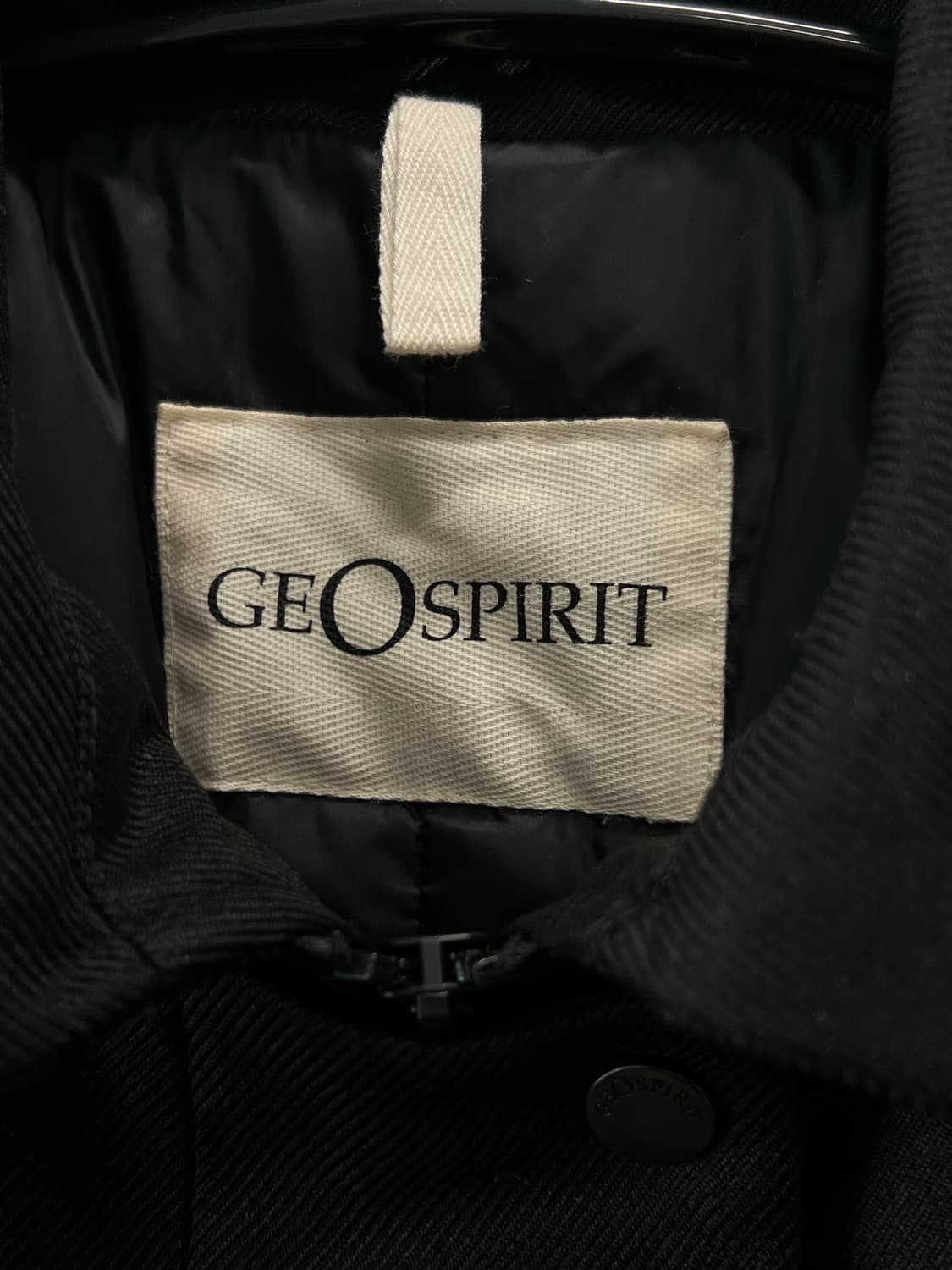 지오스피릿 구스다운 트렌치 코트 블랙 상품이미지4