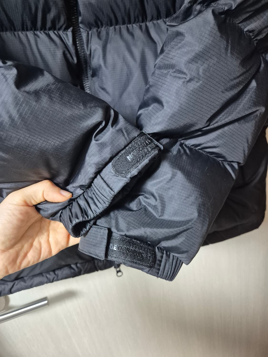 시눈 리본 숏패딩 퍼프패딩 푸퍼 블랙 상품이미지4