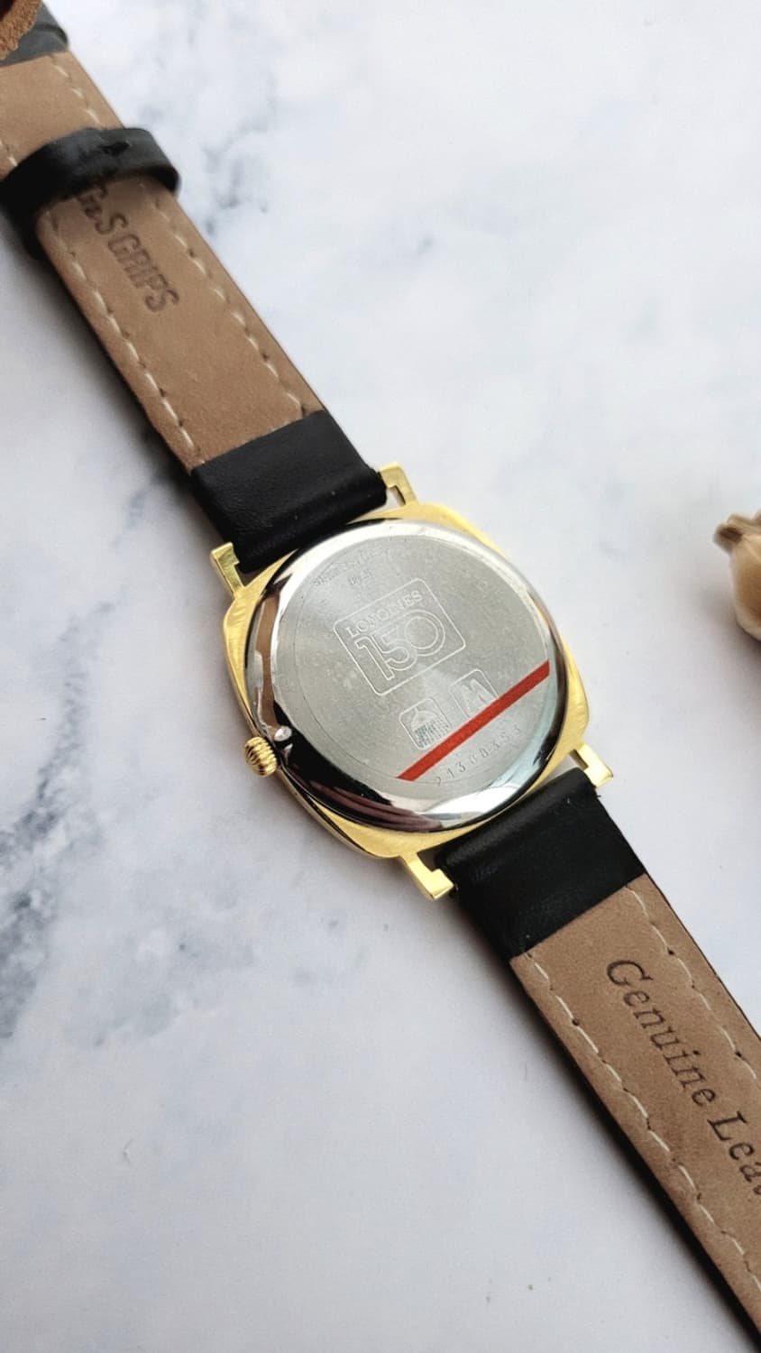 정품 론진 150주년 946.5164 남여공용 쿠션케이스 쿼츠시계 상품이미지8