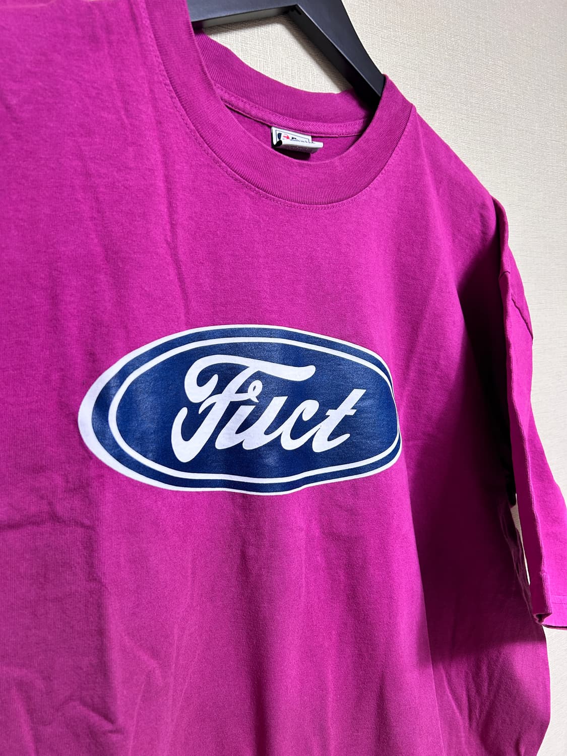 [XL] 퍽트 오발 로고 티셔츠 상품이미지2