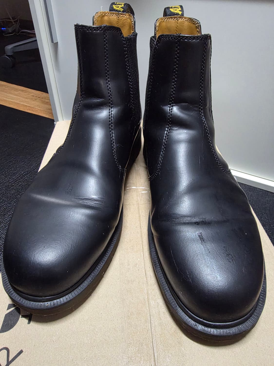 닥터마틴 모노 블랙 첼시 부츠 290 팔아요 상품이미지2