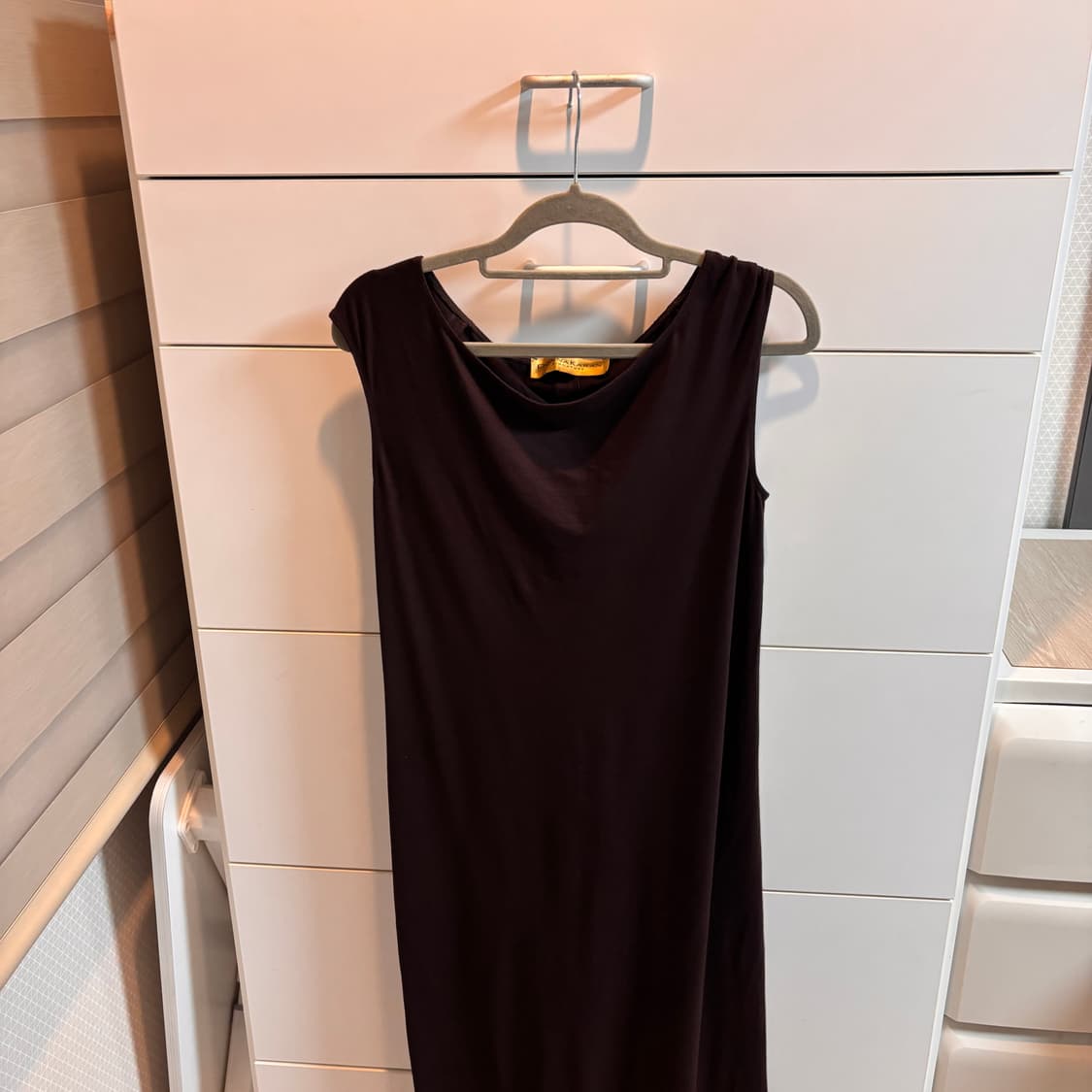 도나카란 DKNY 고급스러운 브라운 원피스 상품이미지4