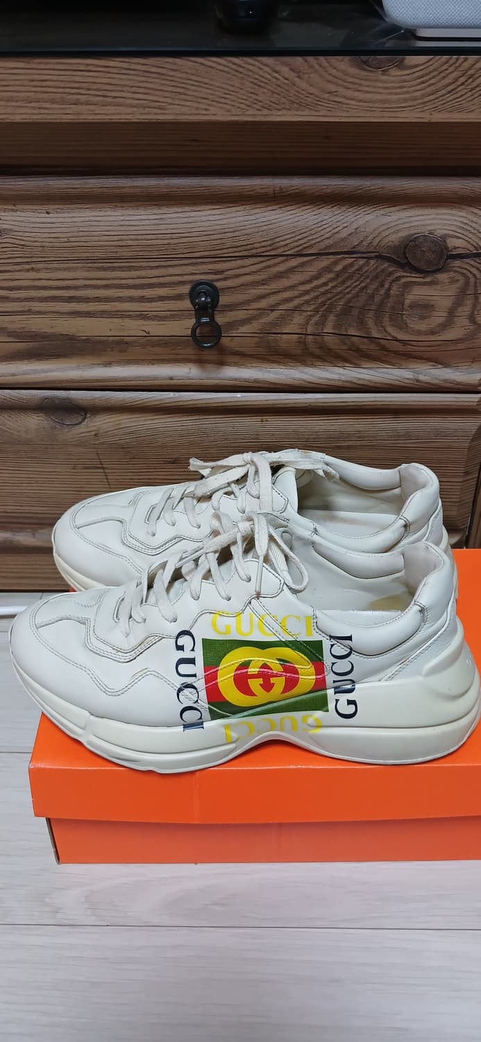 정품 구찌 라이톤 레더 스니커즈(260mm)  상품이미지2