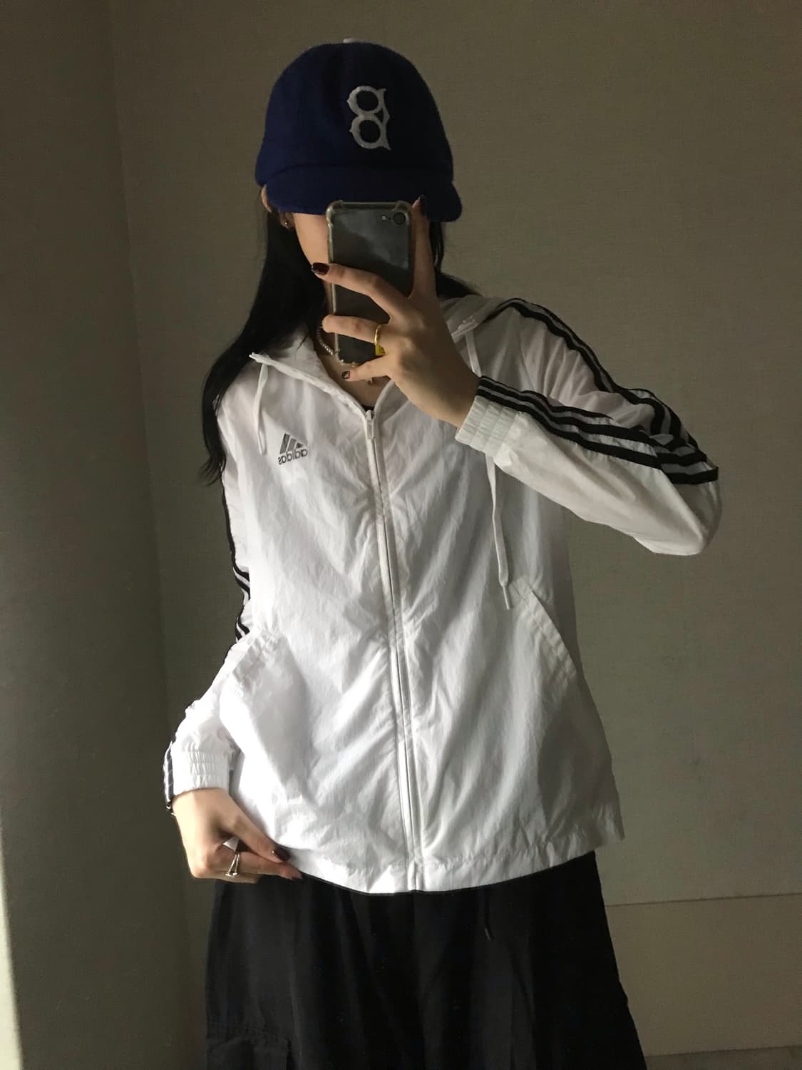 아디다스 흰검 후드 바람막이 상품이미지4