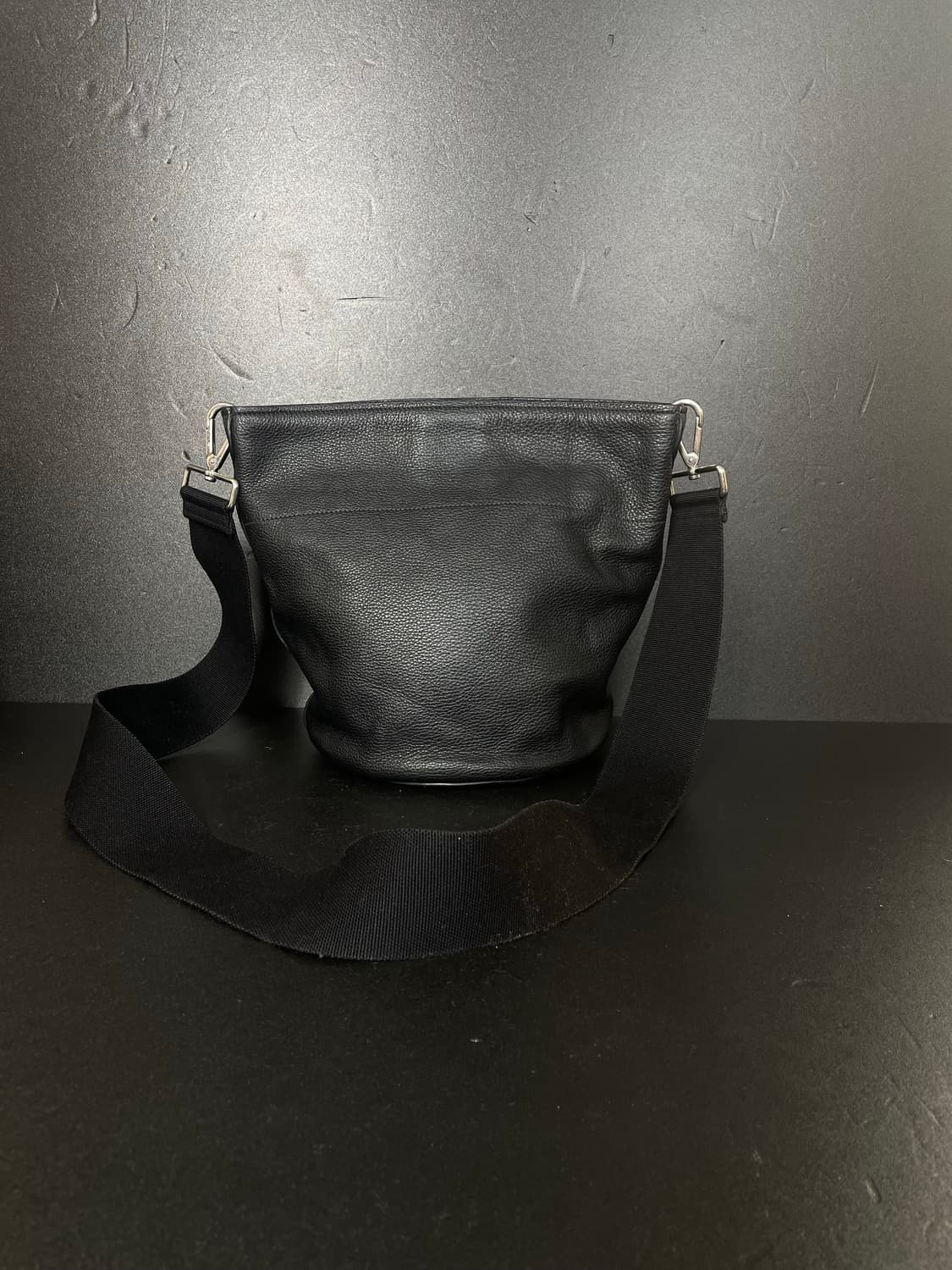 PRADA 프라다 비텔로 피닉스 블랙 버킷백 숄더백 상품이미지2