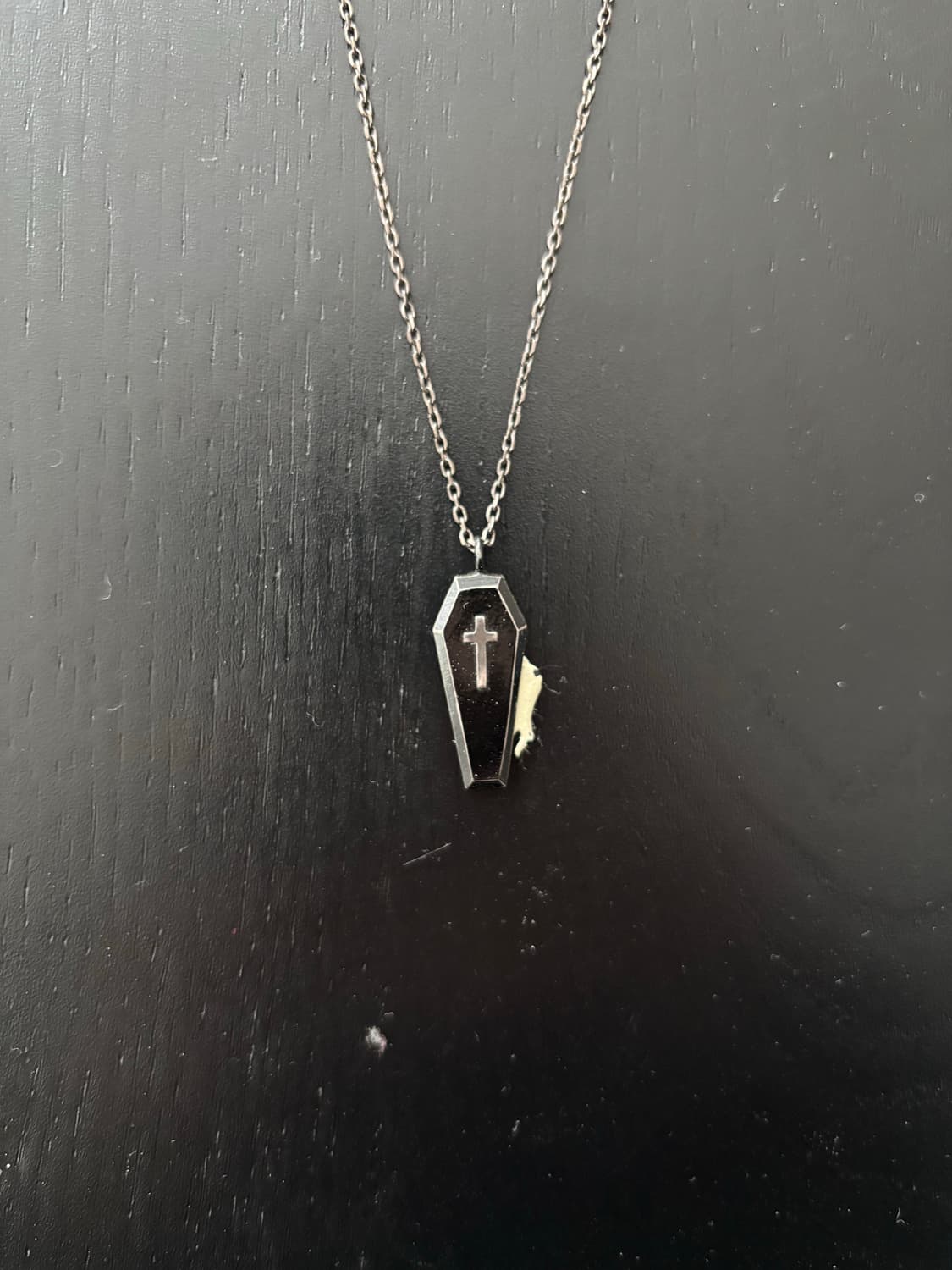 언더커버 20ss 드라큘라 관 디핸드 목걸이 상품이미지4