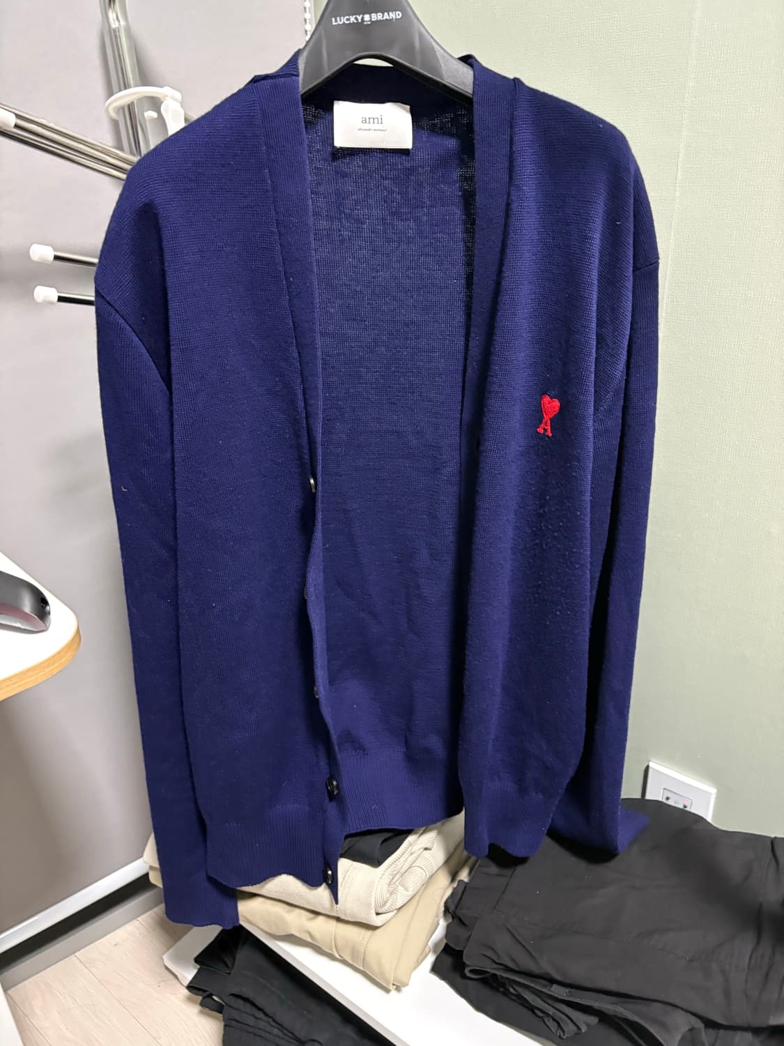 아미 스몰 하트 로고 가디건 상품이미지1