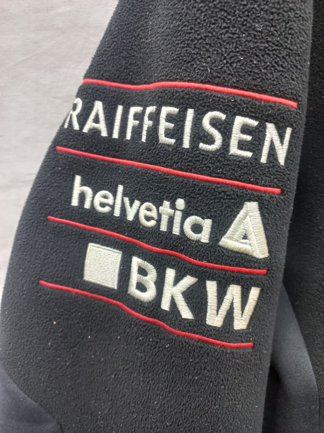 데상트 스위스 스키팀 플리스 집업 100 상품이미지8