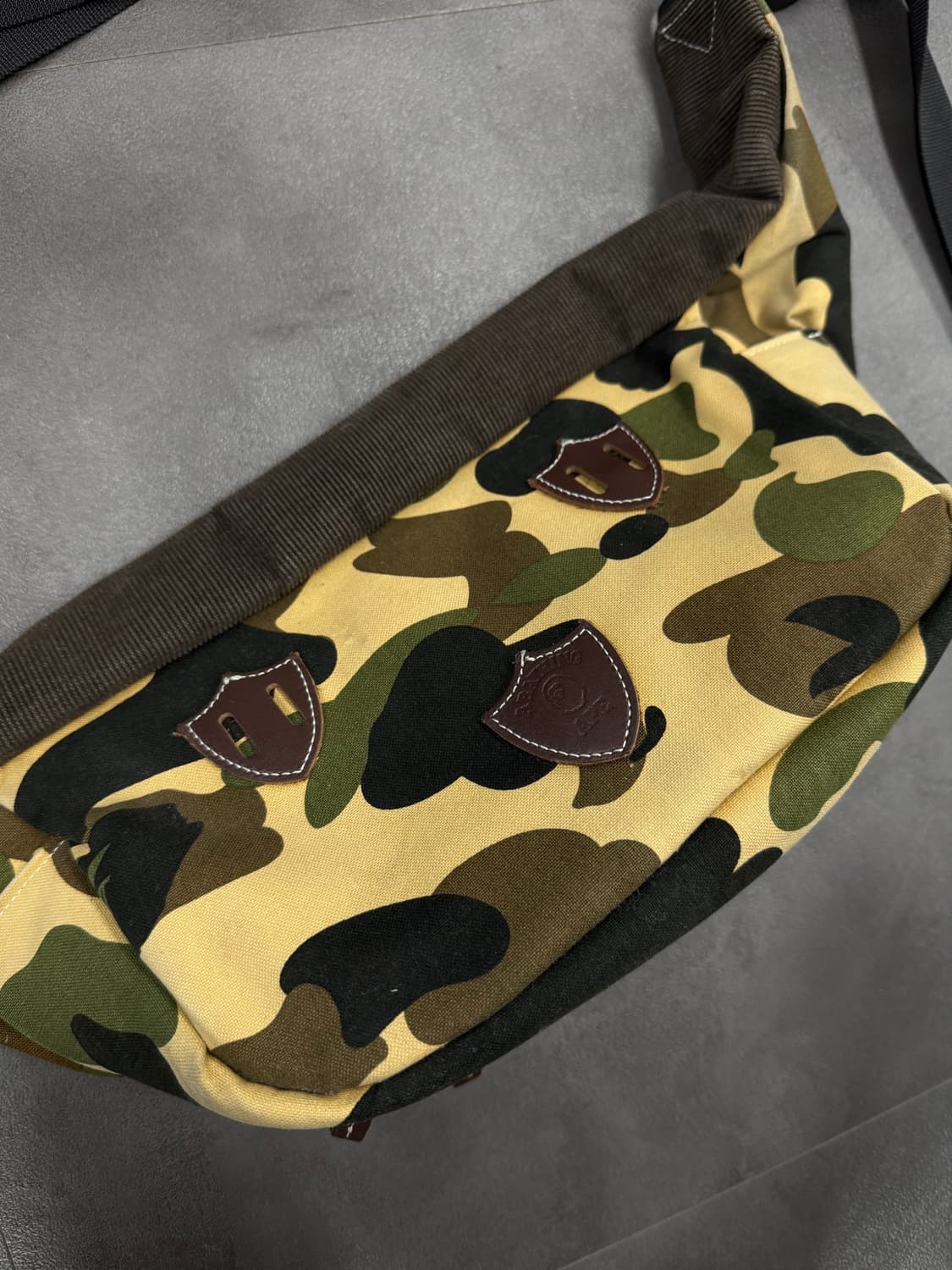 BAPE 베이프 크로스백 슬링백 힙색 상품이미지2