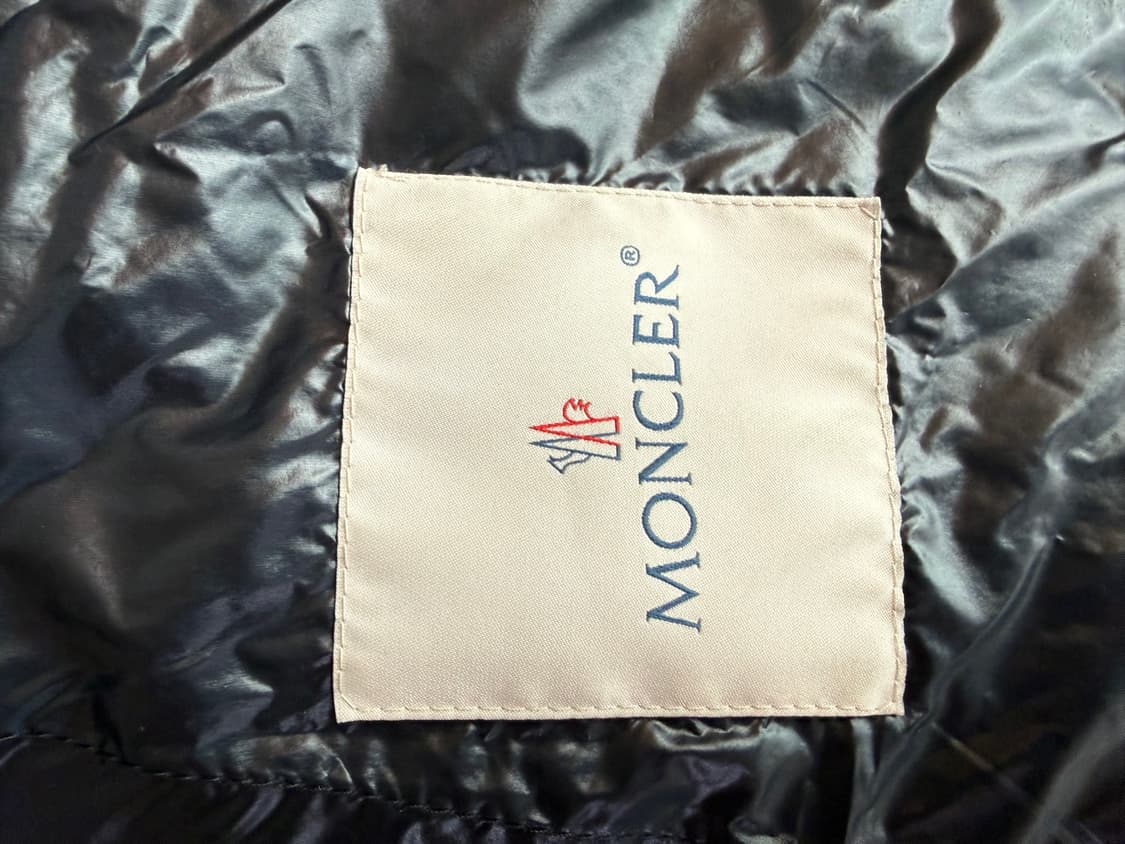 [1] 몽클레어 아코루스 나이트 블루 급처 상품이미지3