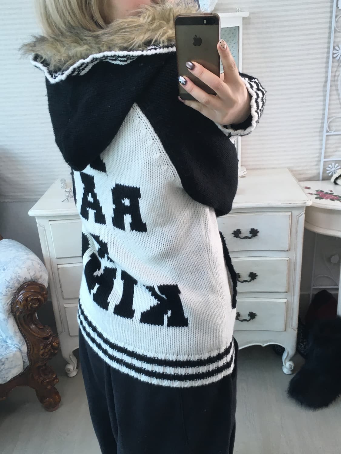 일본빈티지 퍼후드 패치 레터링 니트 집업 상품이미지5