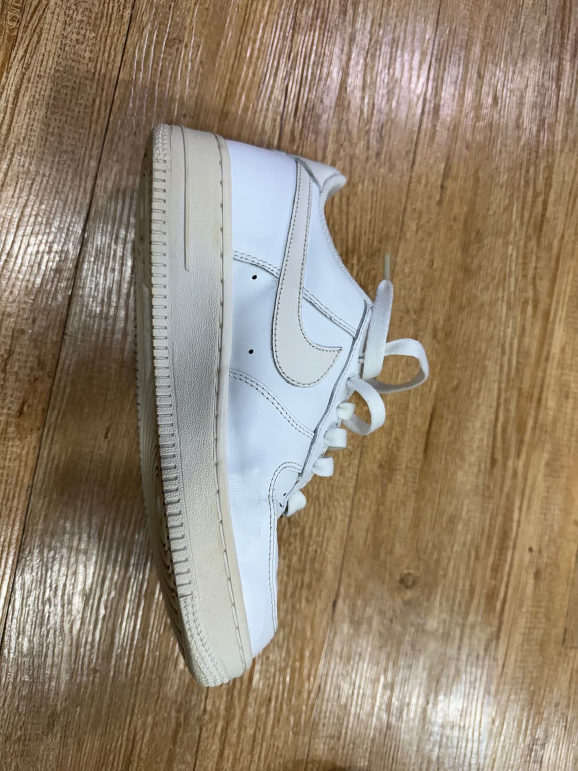 에어포스1 ‘07 로우 화이트 상품이미지3