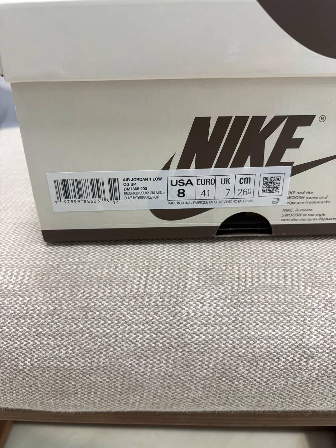 nike 나이키 조던1 트래비스 스캇 리버스 올리브 상품이미지2