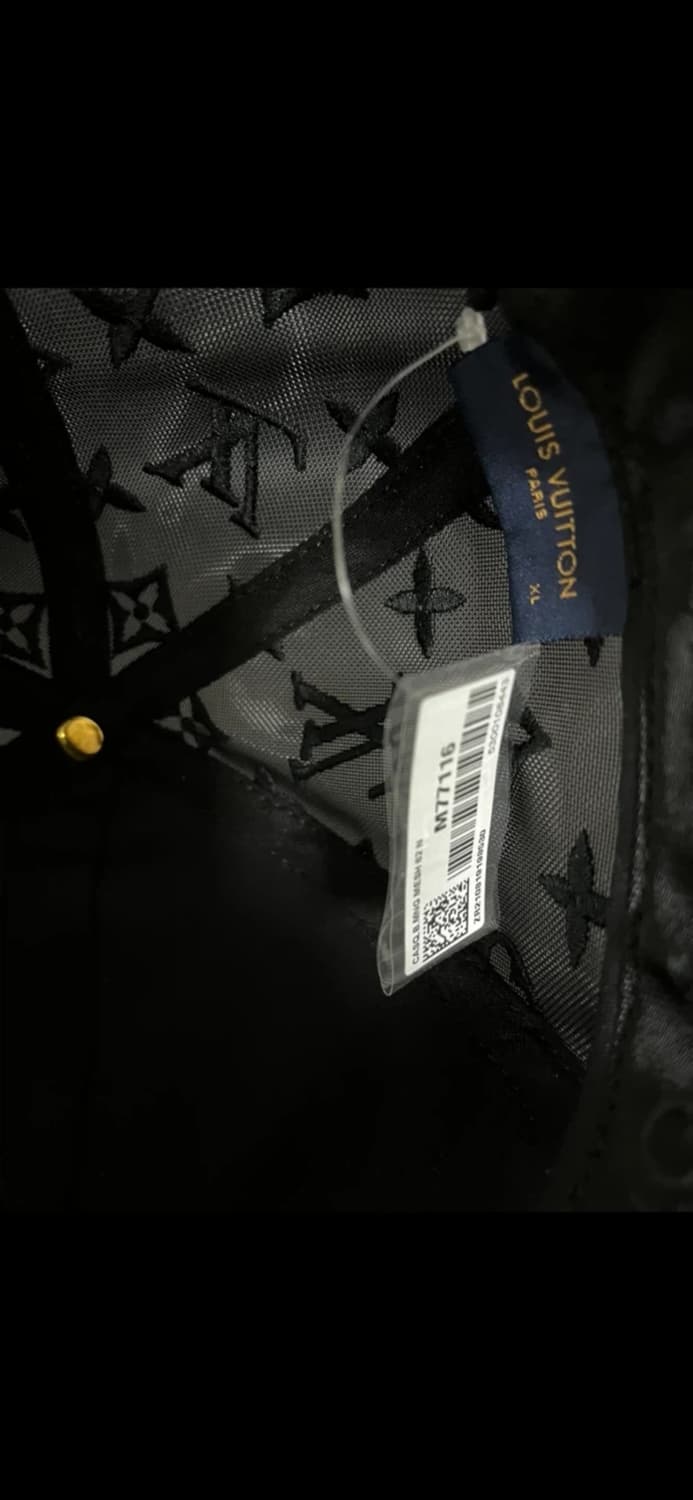 루이비통 블랙 모노그램 매쉬캡 상품이미지4