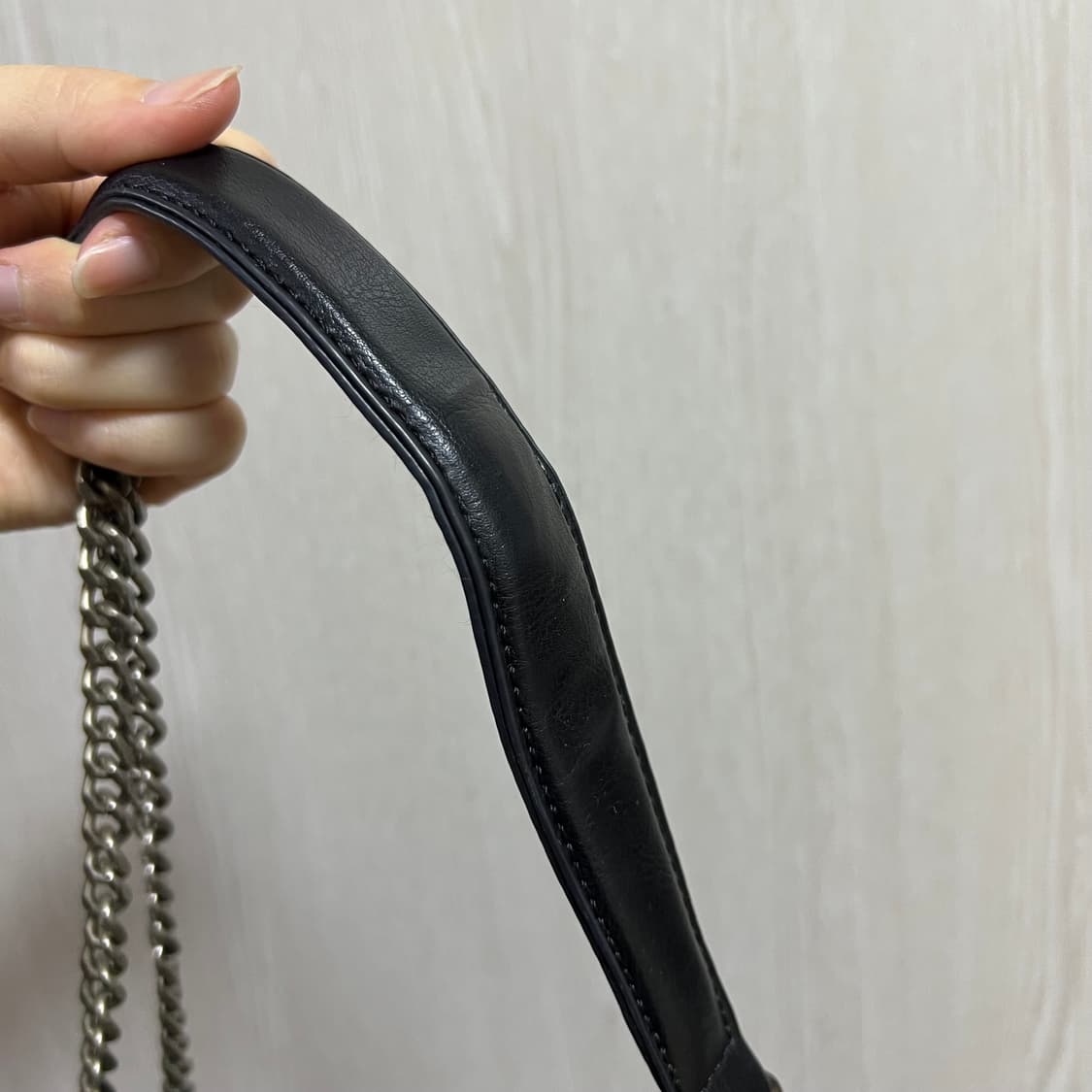 자라 유나가방 락플랩 숄더백 상품이미지5