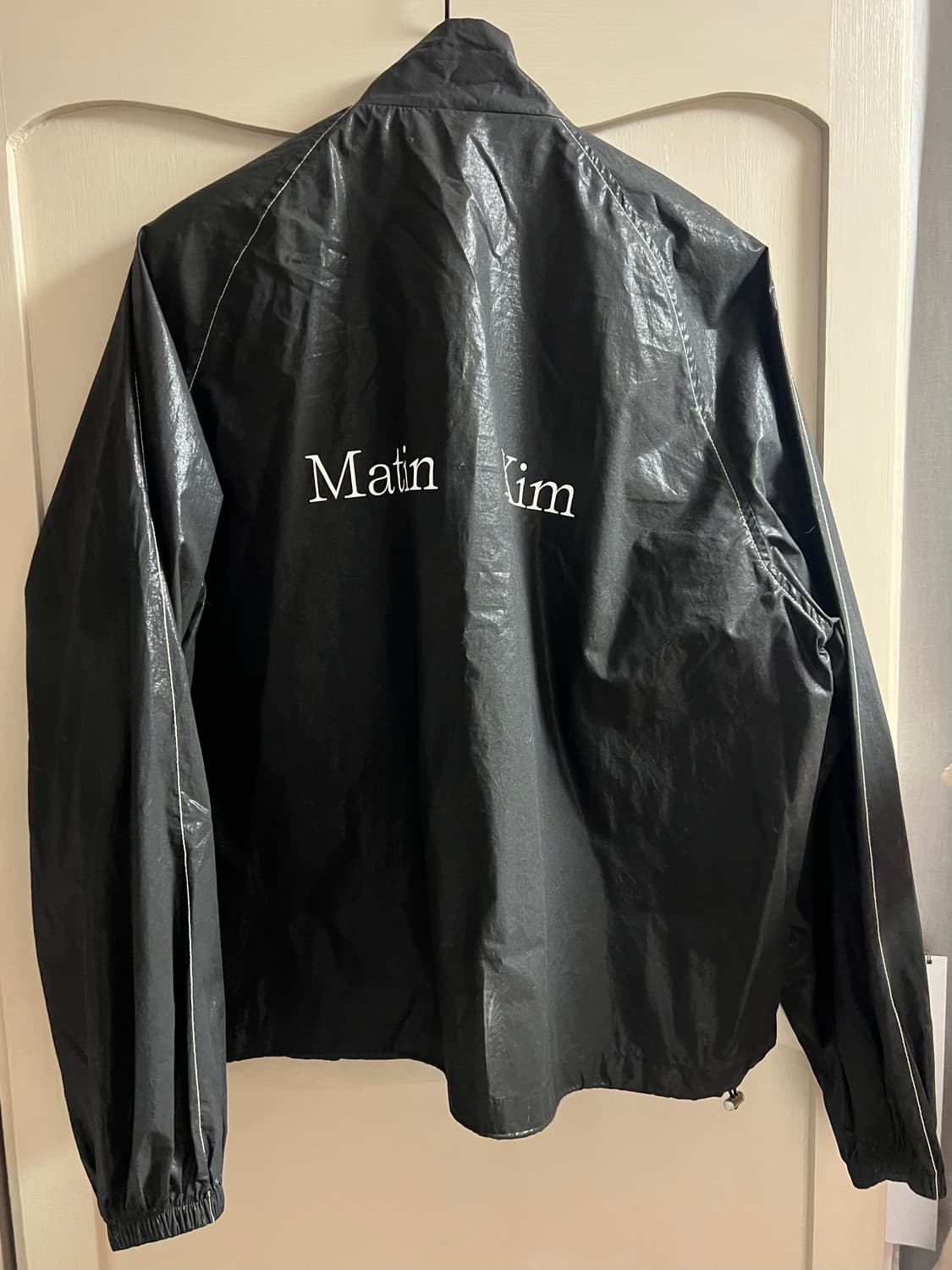 Matin Kim 마뗑킴 코팅 블랙 바람막이 자켓 상품이미지2