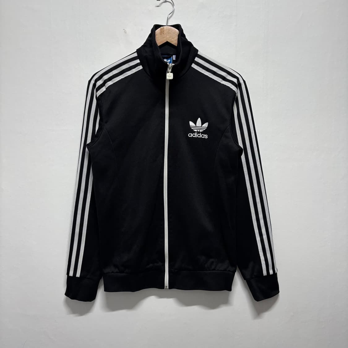 아디다스 블랙 유로파 져지 상품이미지1