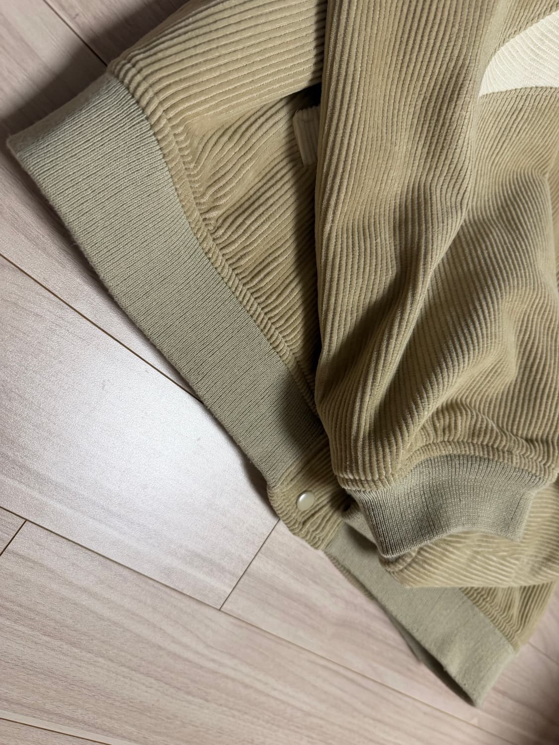 마뗑킴 코듀로이 베이스볼 점퍼 베이지 상품이미지2