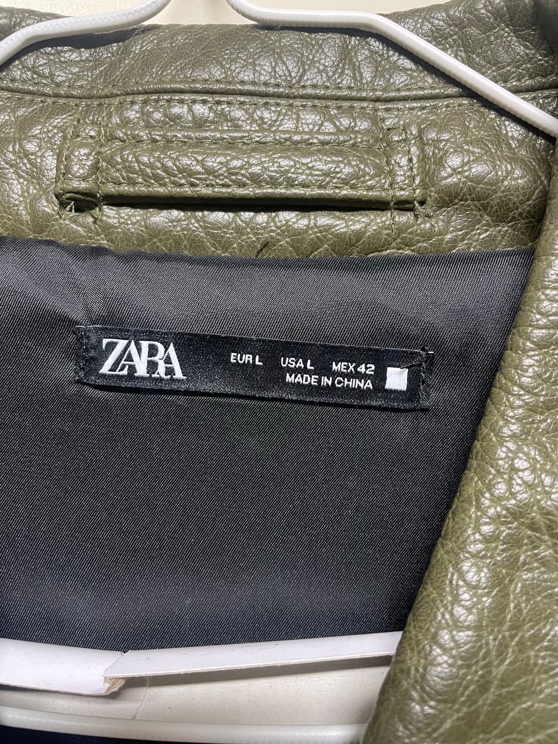 Zara 페이크 레더 그린 가죽 자켓 L 상품이미지2