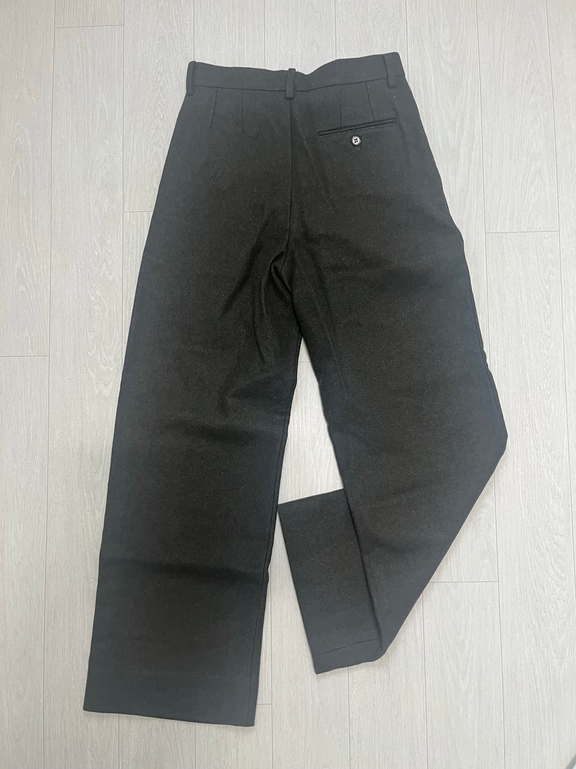 라벨 아카이브 와이드핏 울 팬츠 카키w1 상품이미지2