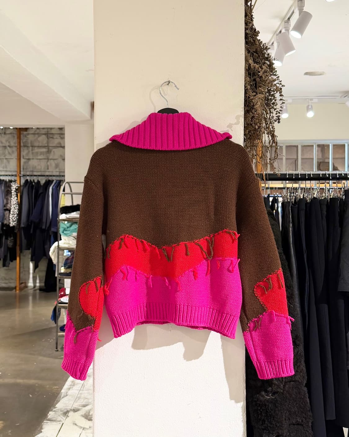 앤더슨 벨 브라운 스트라이프 울블랜드 마운틴 하프 집 스웨터 상품이미지6