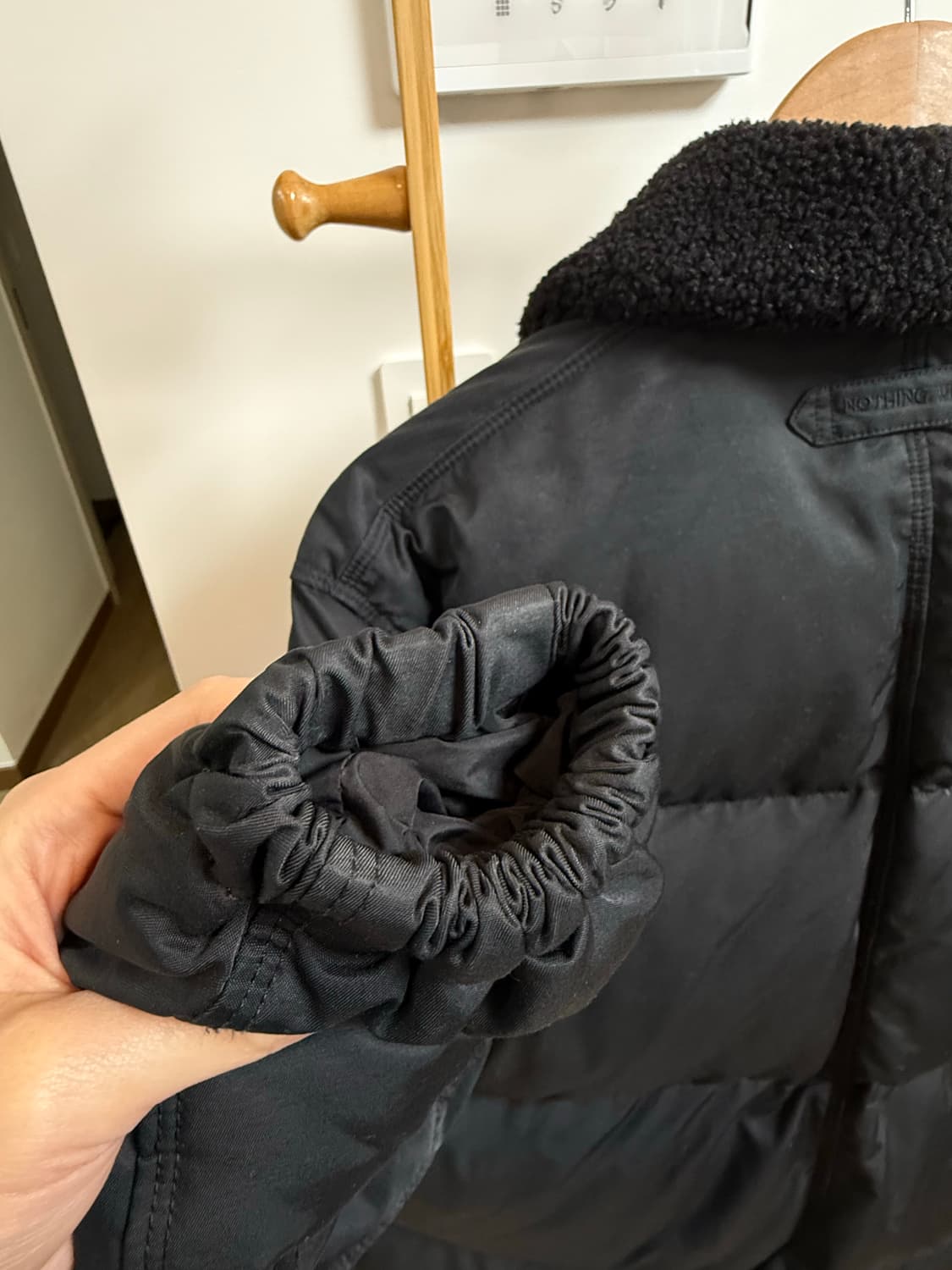 낫띵리튼 패딩코트 Botti down half jacket (Black) 상품이미지4