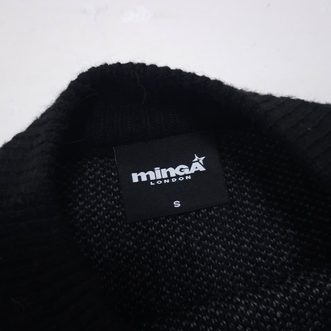 밍가런던 데미지 크로스니트 상품이미지4