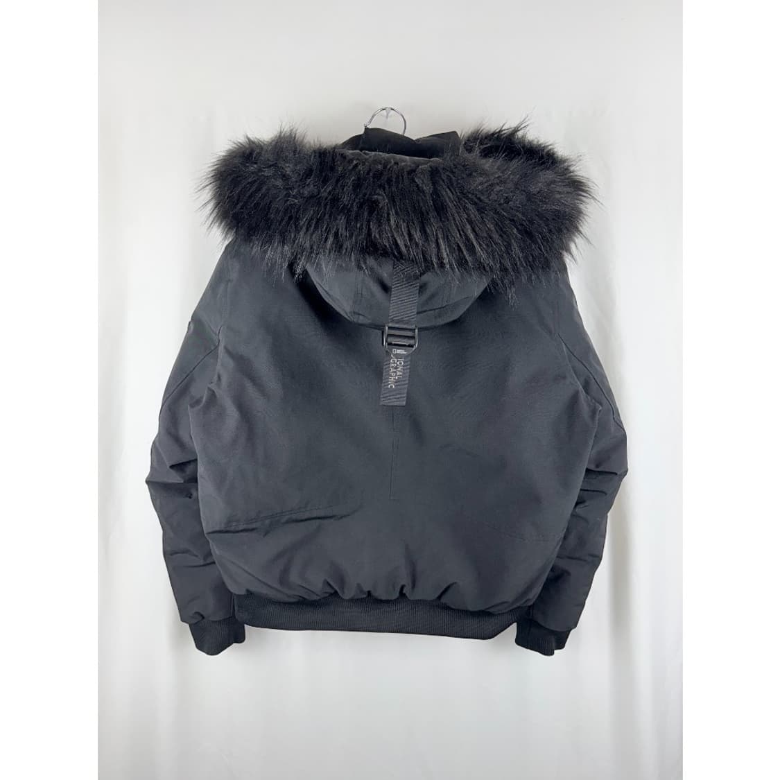 (90) 내셔널지오그래픽 타루가 덕다운 유틸리티 숏패딩 블랙 상품이미지6