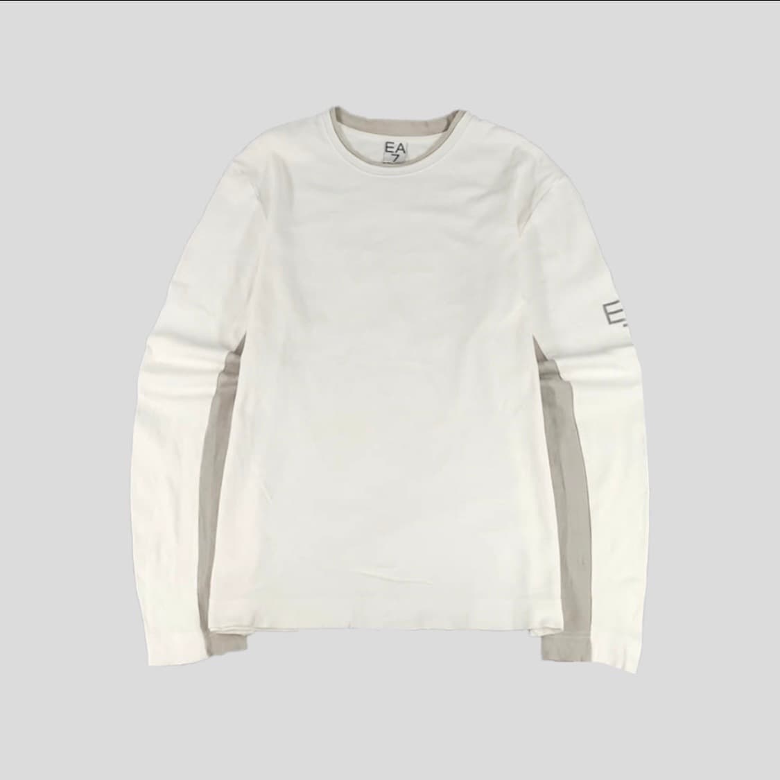 ARMANI WHITE EMBROIDERED LONG SLEEVE 상품이미지3