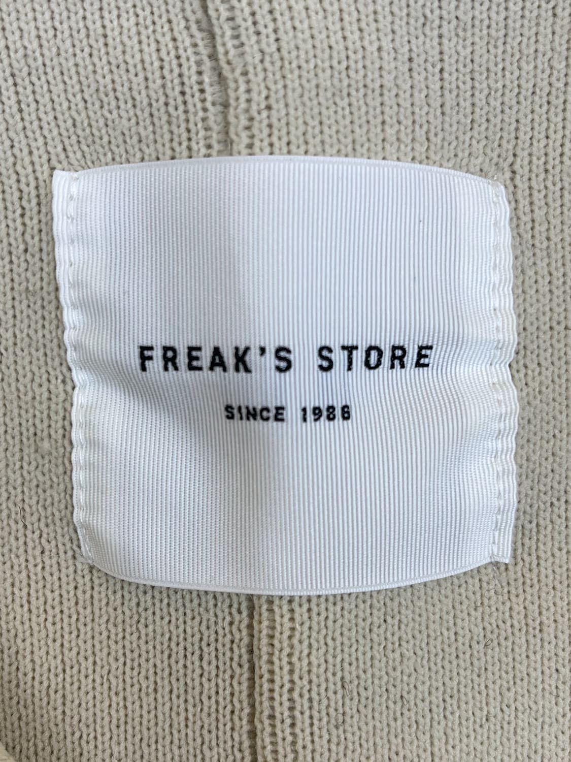 프릭스스토어 스티치 디테일 가디건 상품이미지6