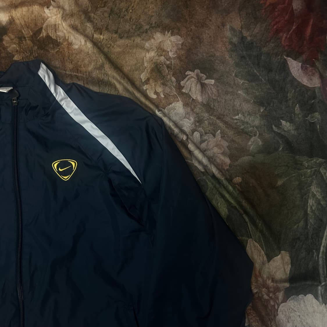 나이키 스톰핏 화이트 사이드라인 네이비바람막이 105 상품이미지2