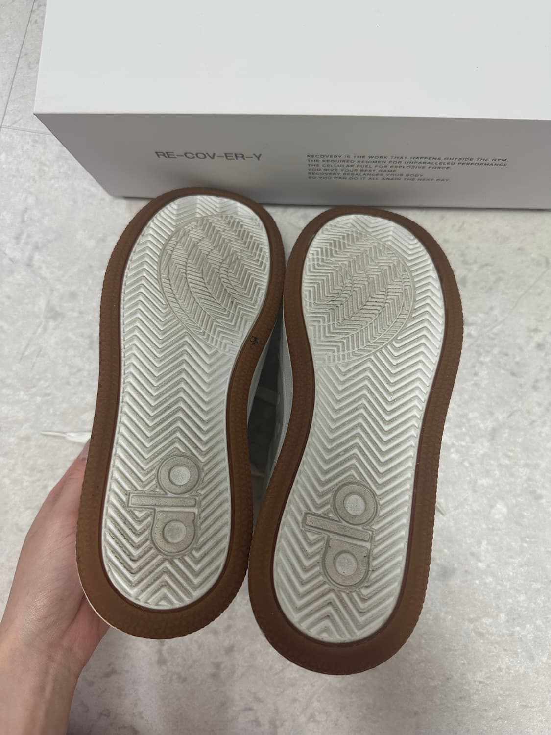 alo 리커버리 스니커즈 상품이미지6