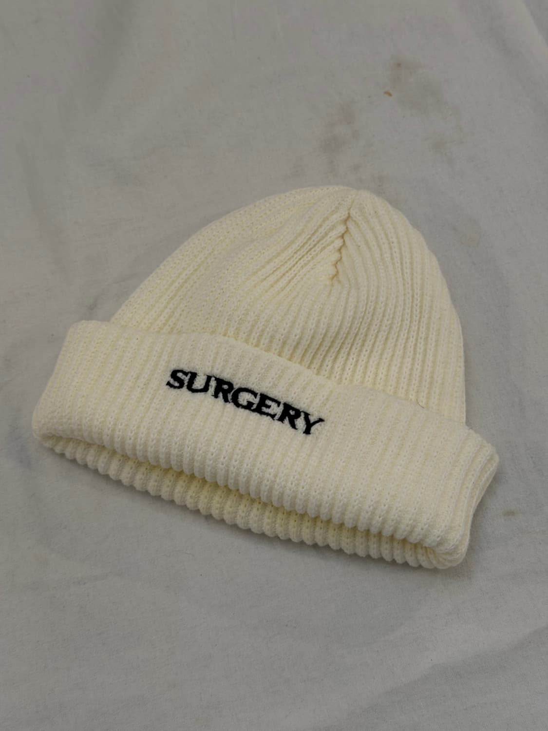 써저리 커프드 자수 비니 화이트 상품이미지2