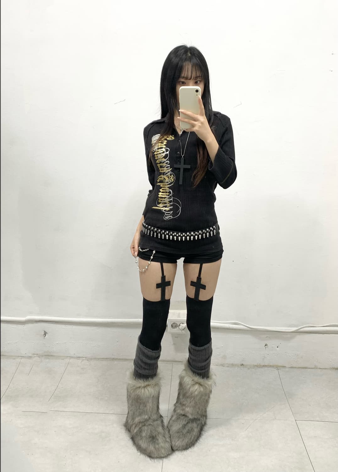 [ICOM] 펑크 고딕 골드 레터링 pk 롱슬리브 상품이미지2