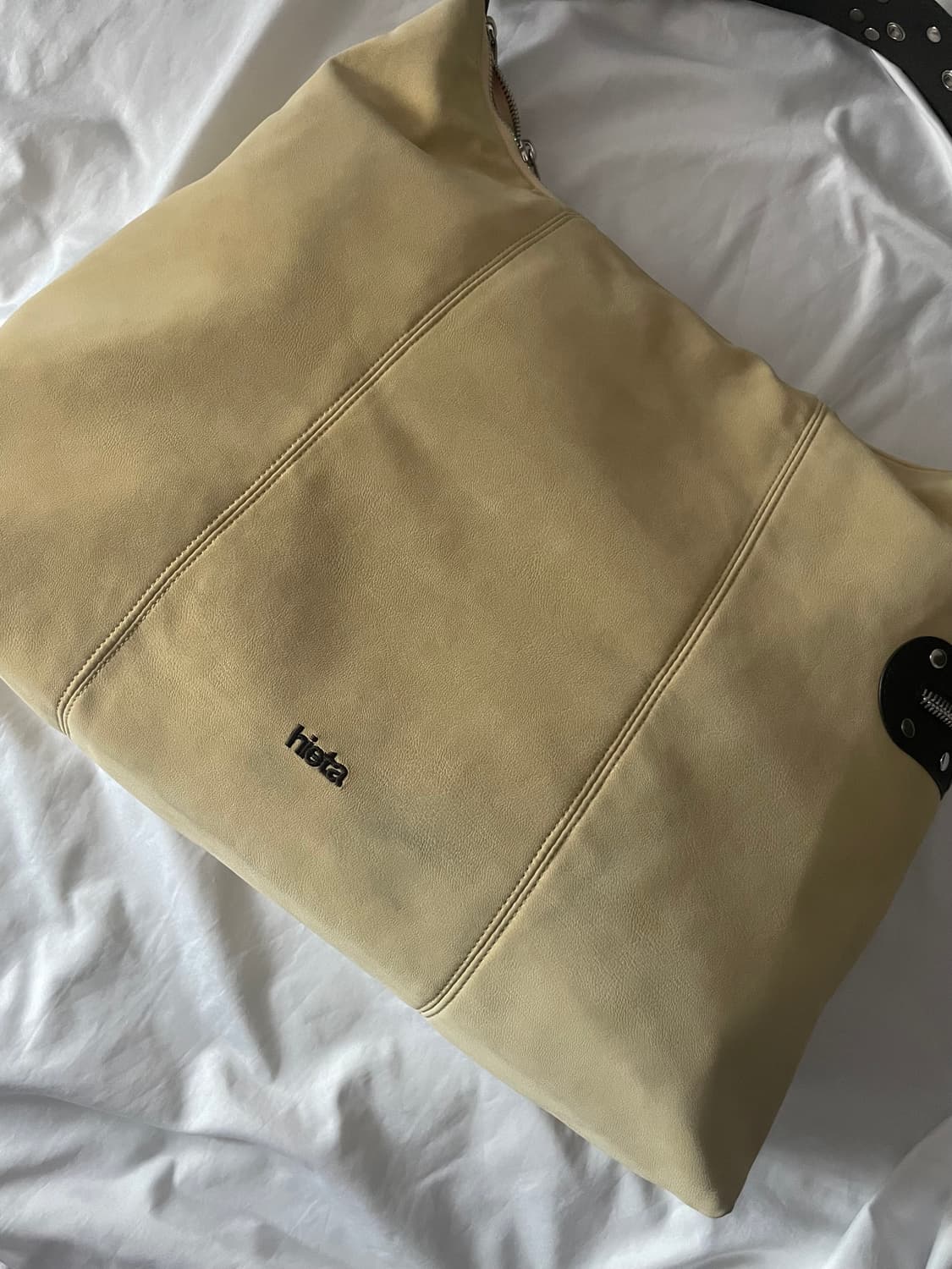 hieta 히에타 Carrie 캐리백 버터 상품이미지8