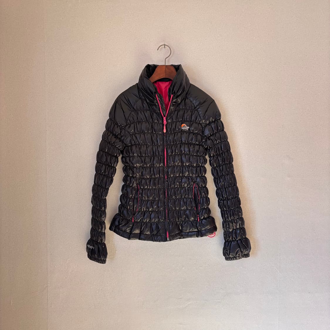 로알파인 슬림 95 다운 패딩 집업 점퍼 오리털 볼륨 실루엣 상품이미지1